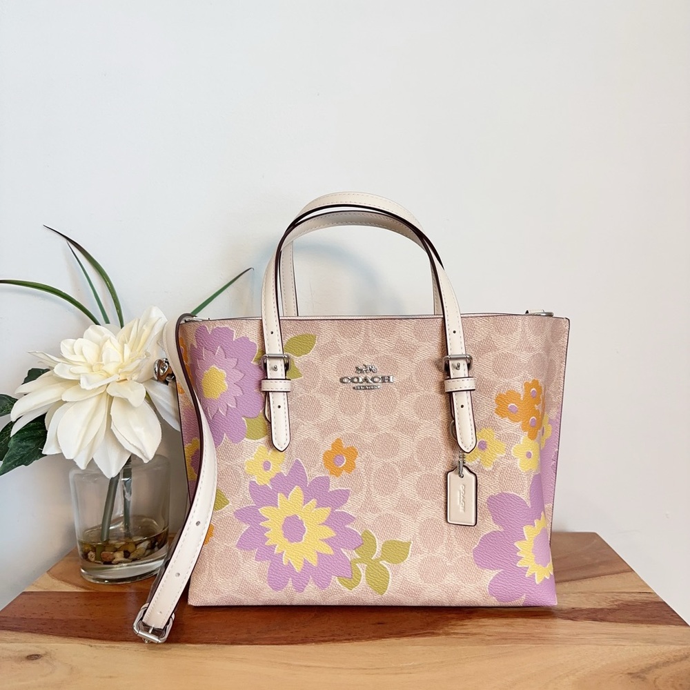 NWT Coach Mollie Tote Bag 25 In‎ Signature Canvas With Floral Print